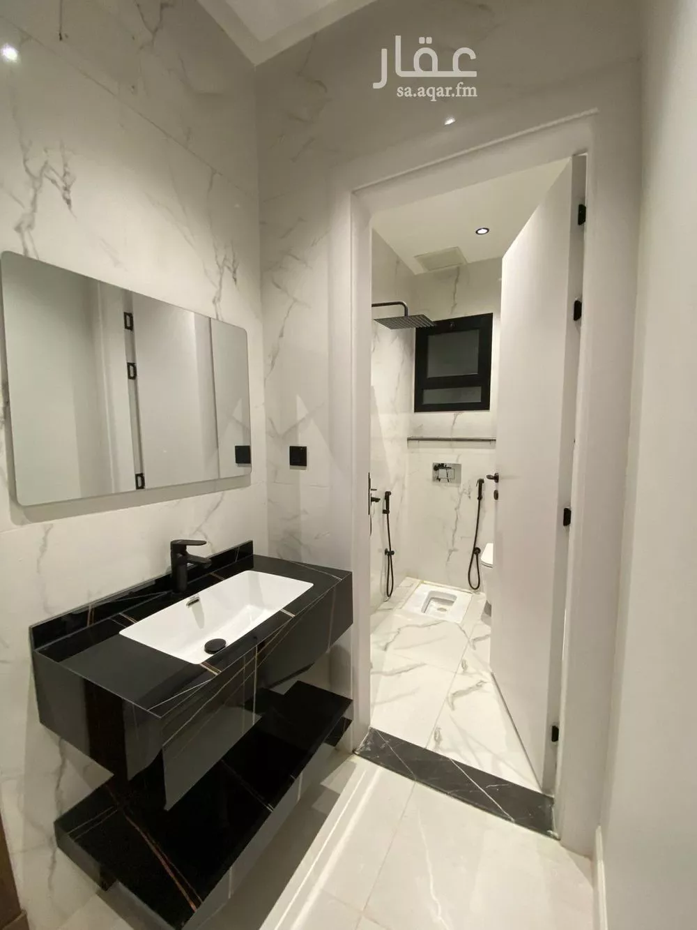 شقة 5 غرف في بطحاء قريش 2