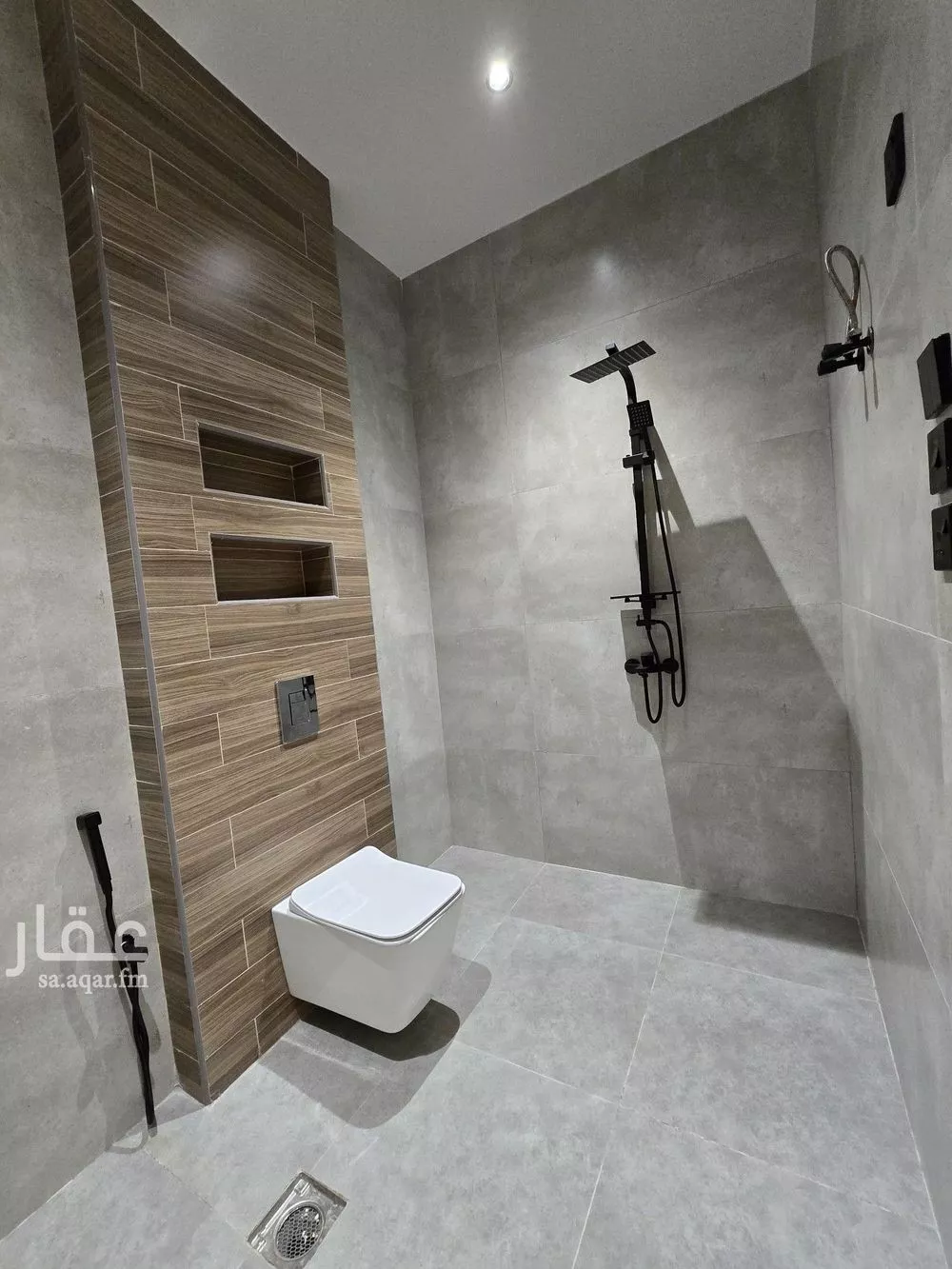 8 bedroom villa in King Fahd, Makkah 21