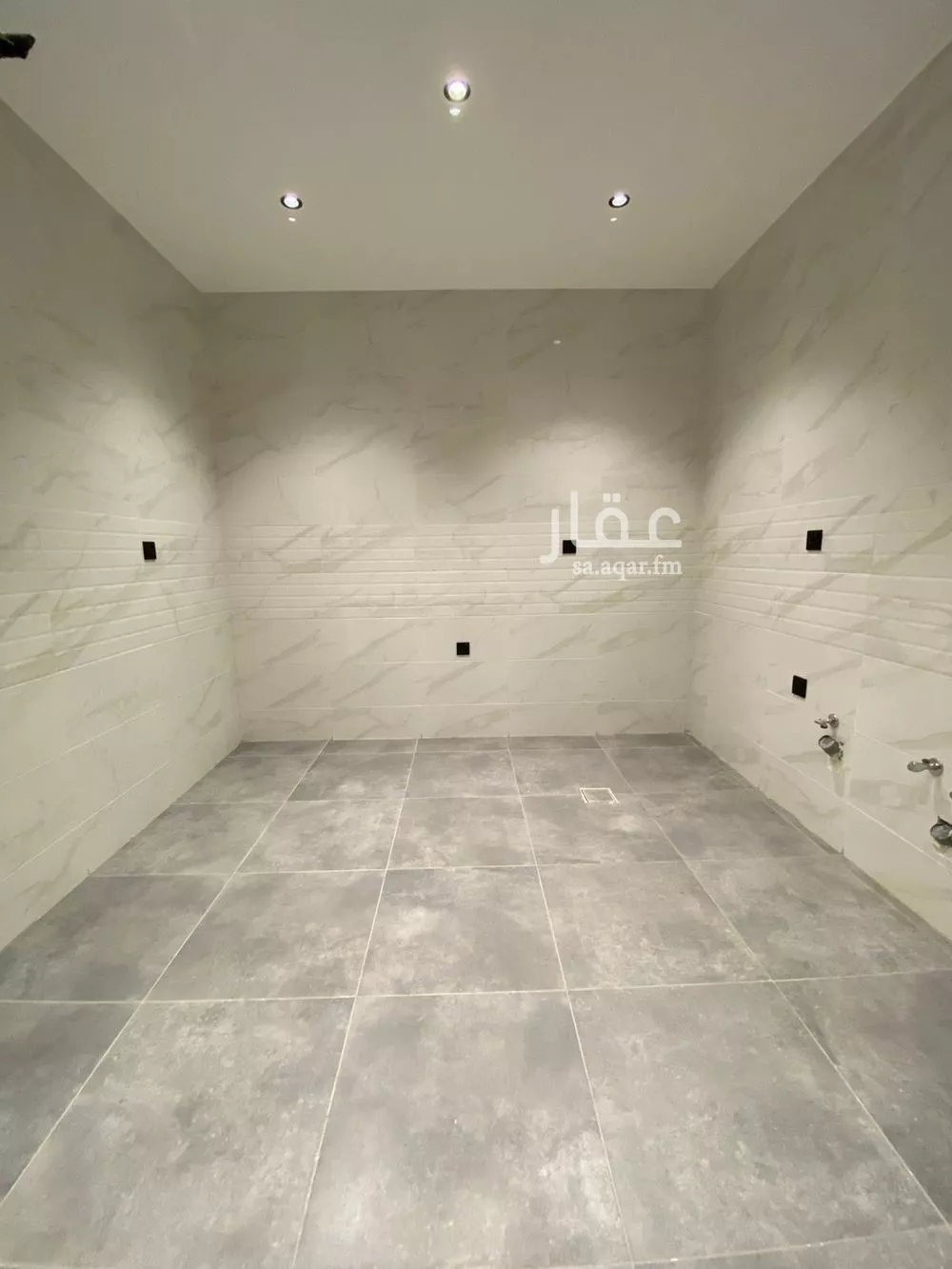 شقة 5 غرف في بطحاء قريش 5