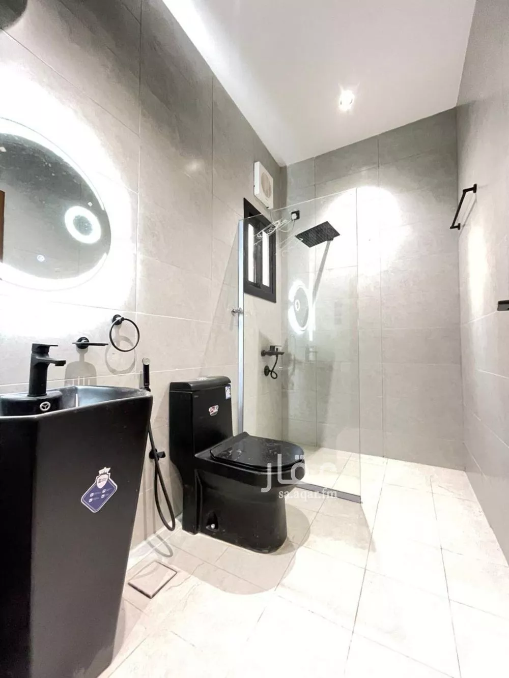 شقة 5 غرف في بطحاء قريش 4