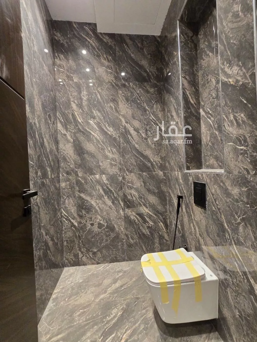 فيلا 9 غرف في العكيشية 5