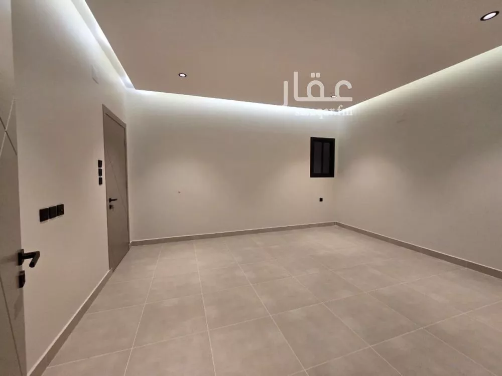 شقة 5 غرف في العكيشية 4