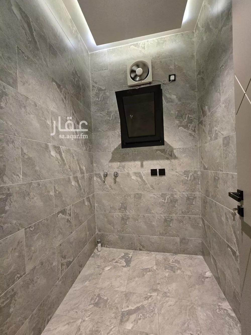 شقة 5 غرف في العكيشية 5