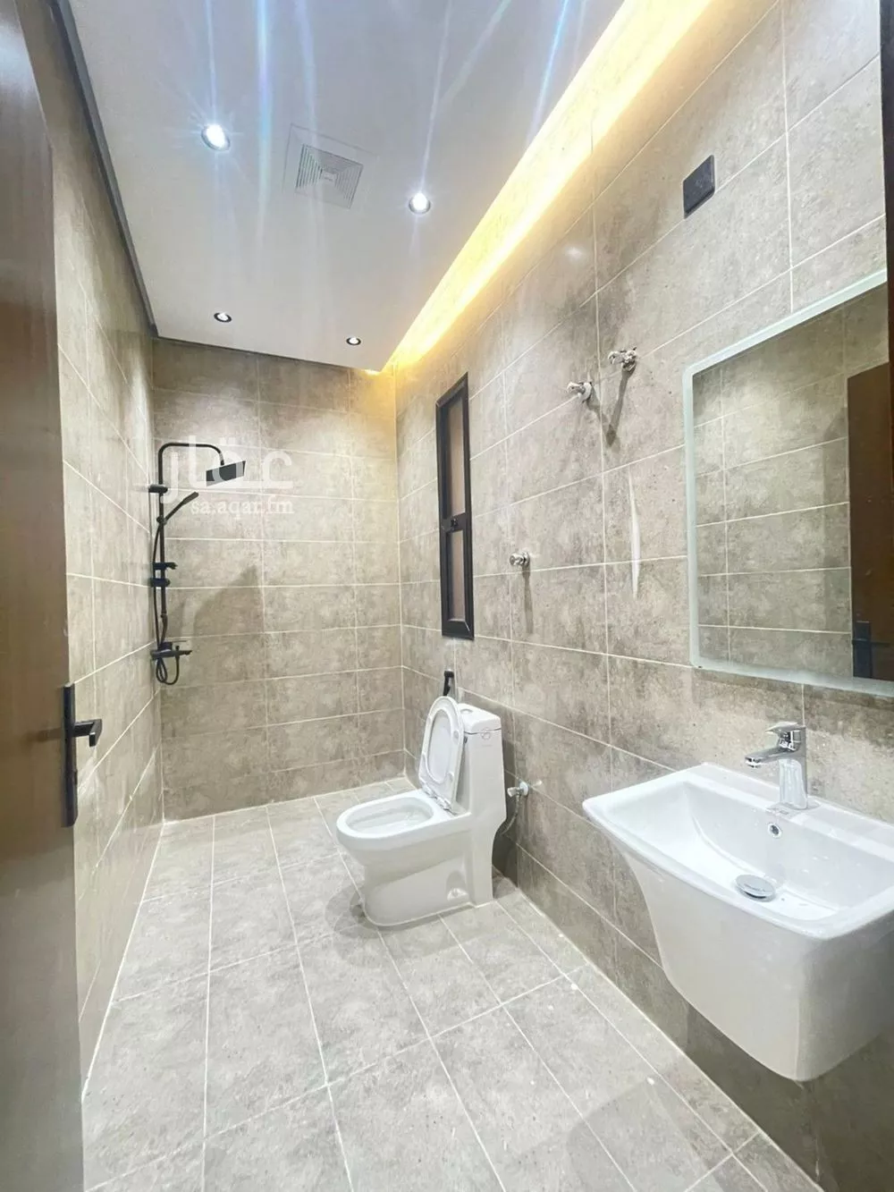 9 bedroom apartment in Al Ukayshiyyah, Makkah 12