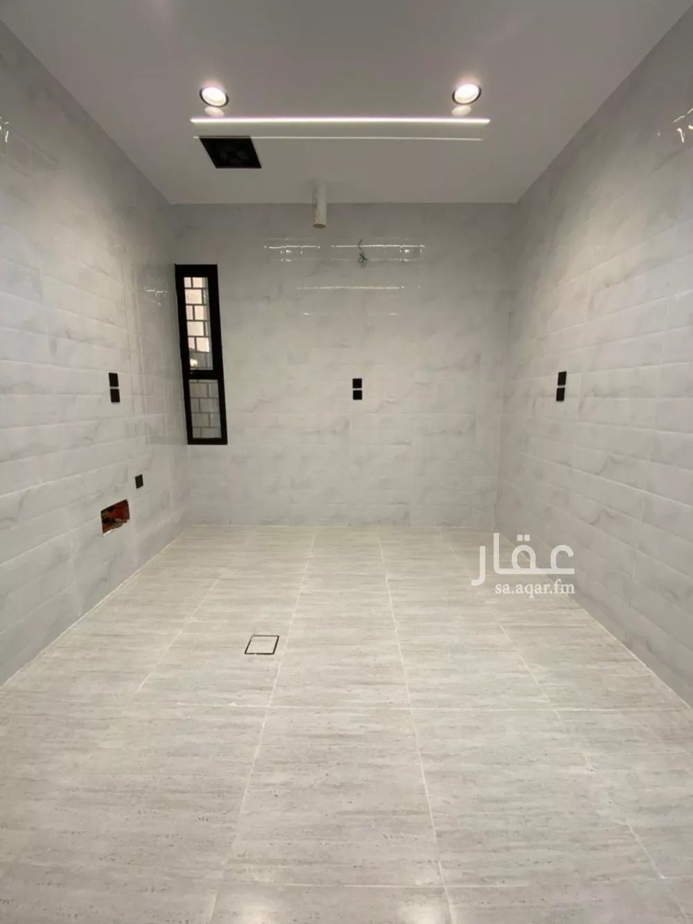 شقة 9 غرف في الراشدية 5