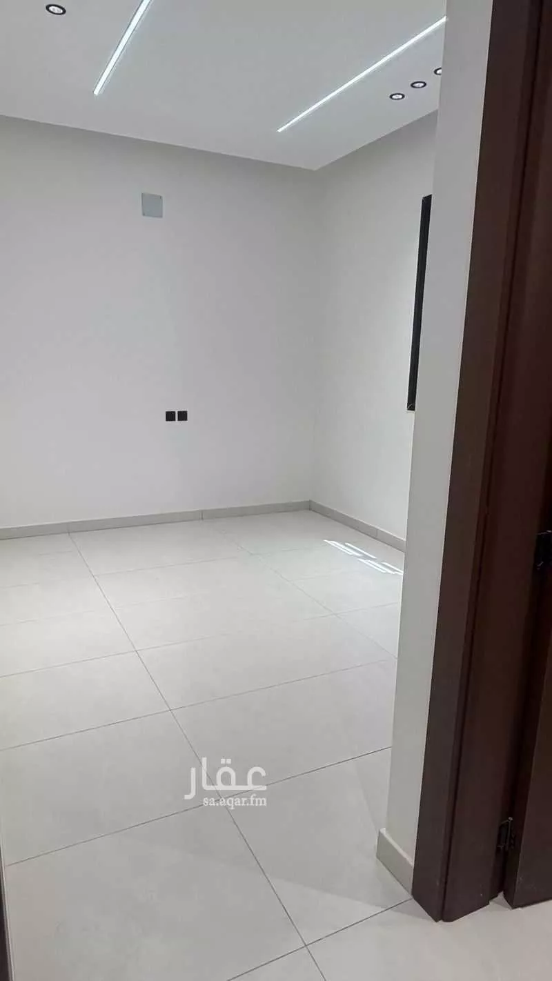 شقة 3 غرف في النظيم 2