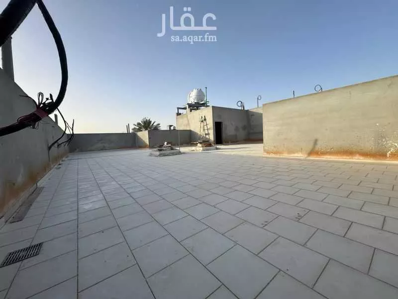 7 bedroom villa in King Fahd, Riyadh 7