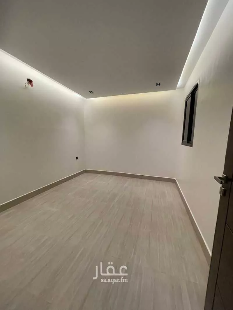 فيلا 5 غرف في الشرق 5