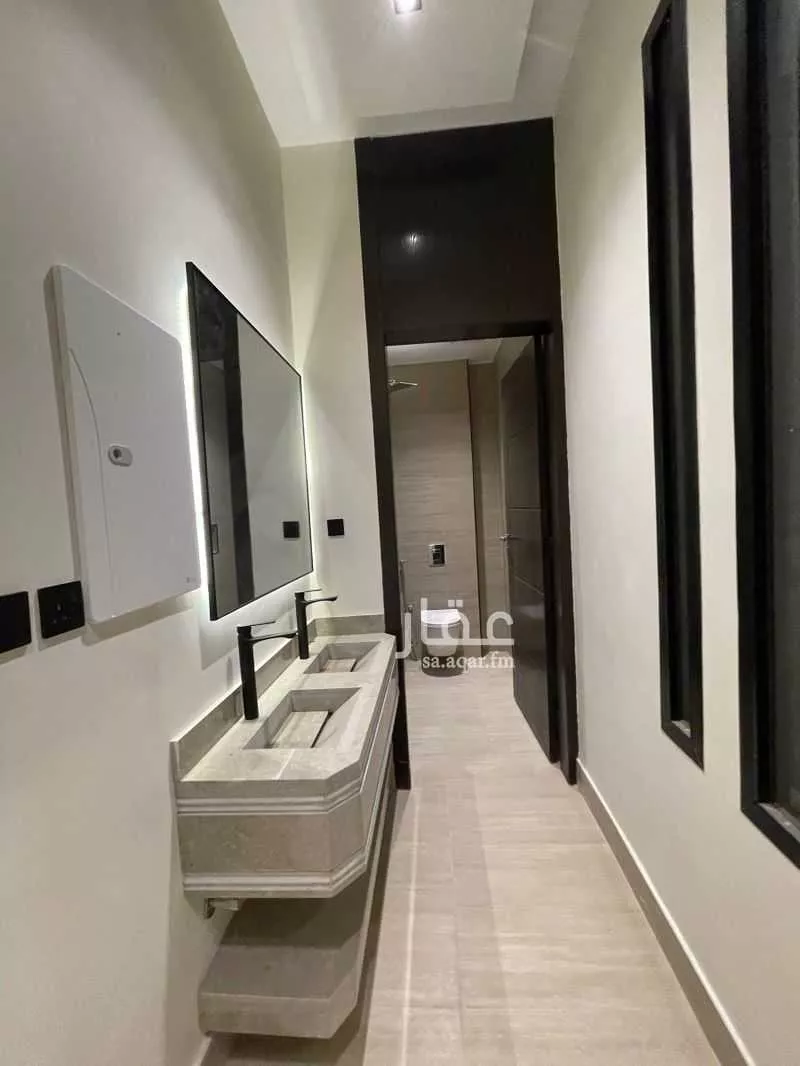 فيلا 5 غرف في الشرق 4