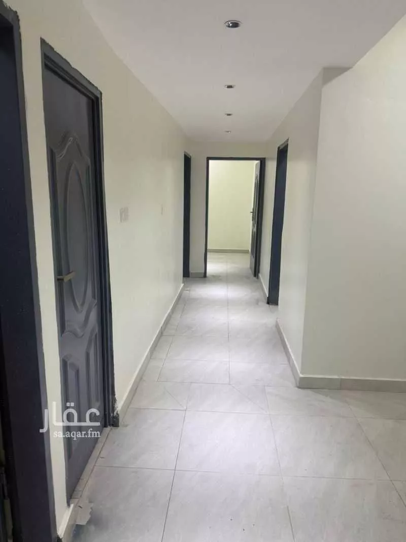 عمارة 570 م² في الخليج 2