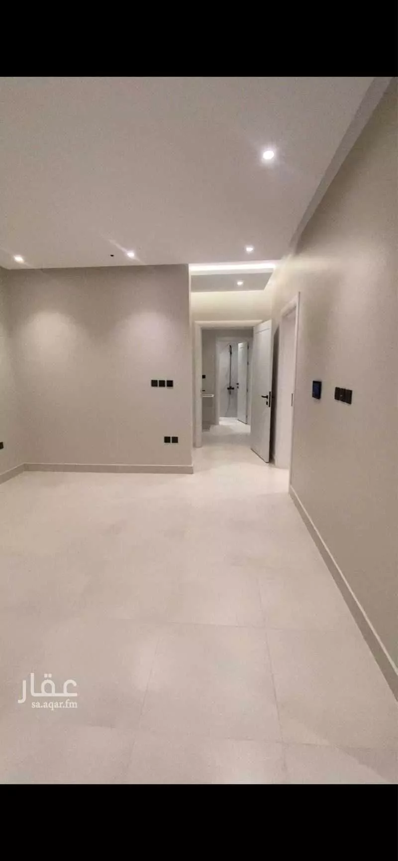 شقة 4 غرف في الواحة 5