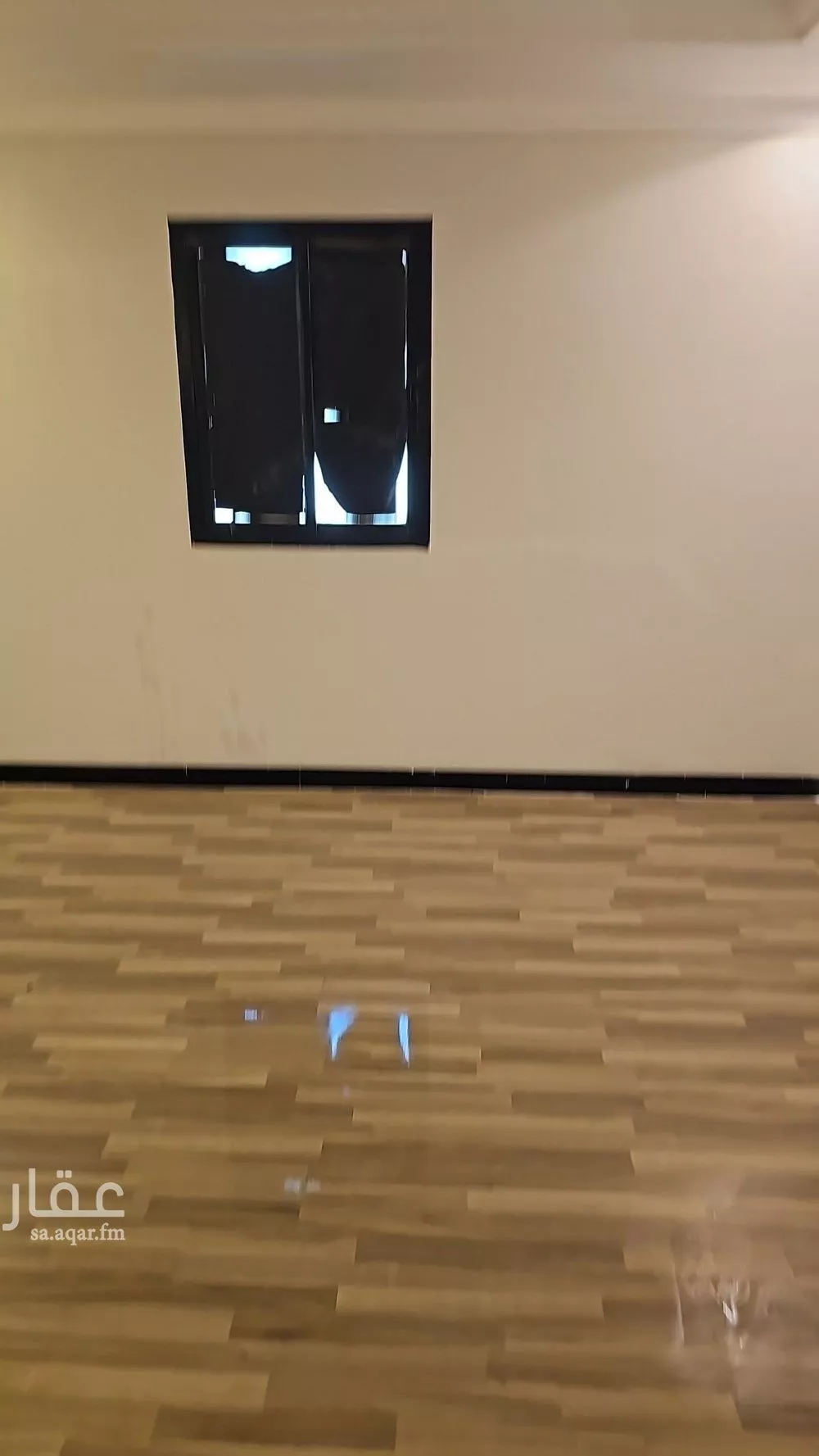 شقة 1 غرف في الملقا 5