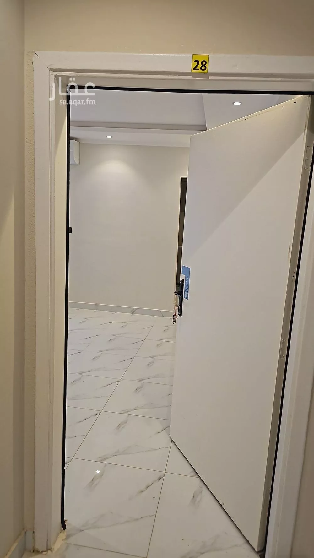 شقة 1 غرف في العقيق 2