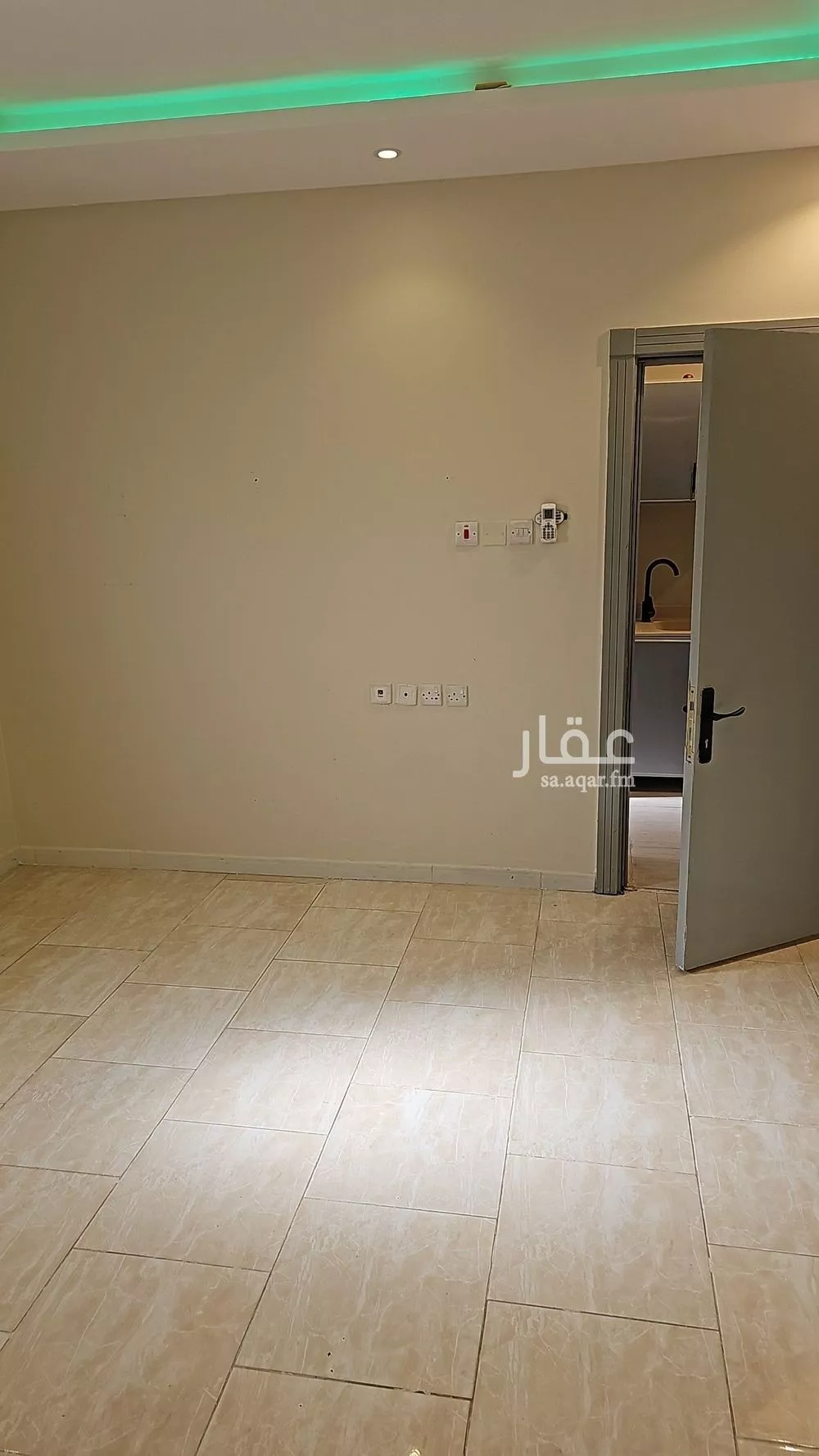 1 bedroom apartment in Al Sahafah 5