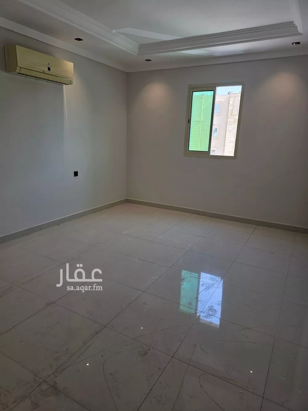 شقة 1 غرف في الملقا 3