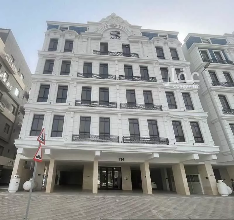 شقة 4 غرف في المنار 5