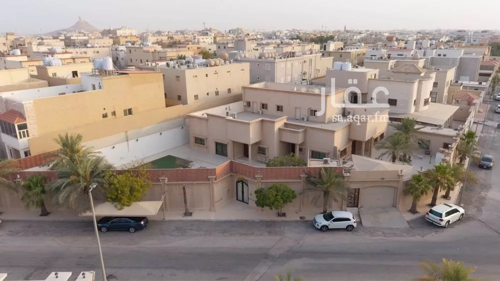 فيلا 5 غرف في الندى 1