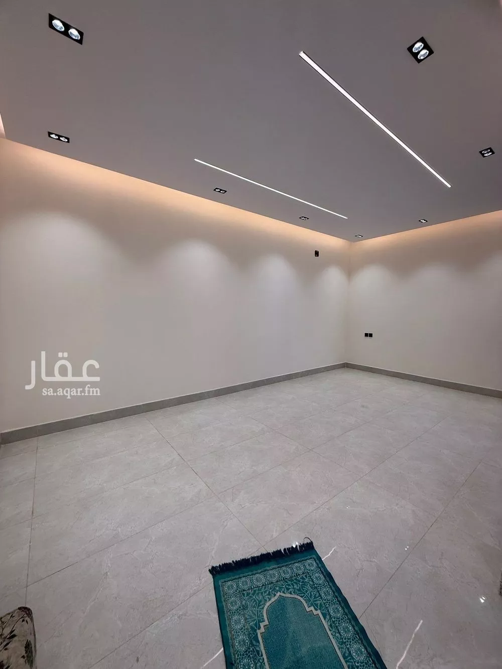 فيلا 5 غرف في النظيم 2