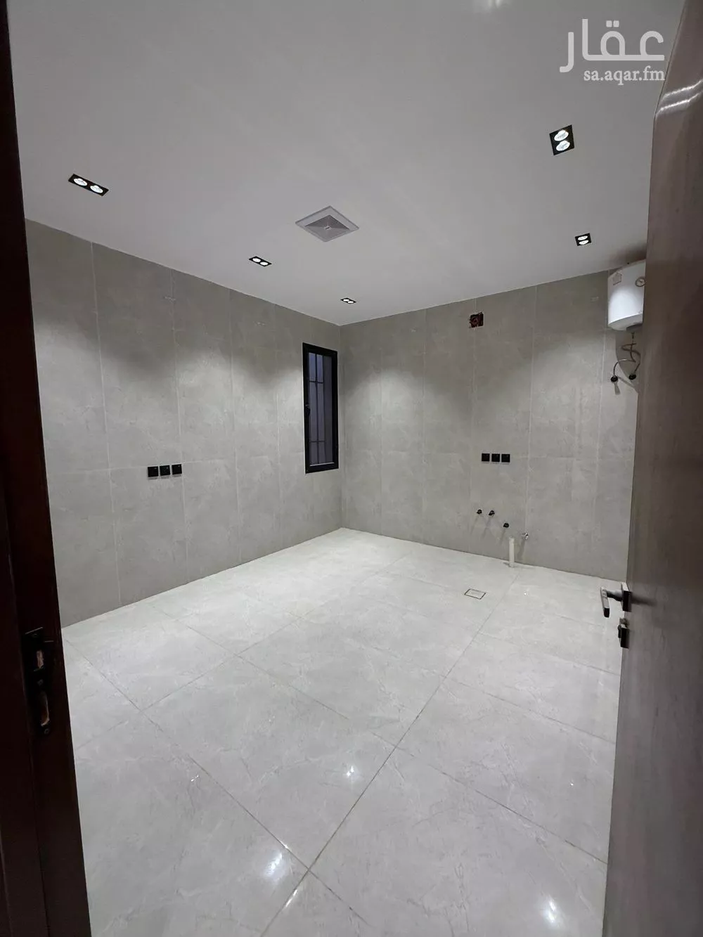 5 bedroom villa in An Nadhim 4