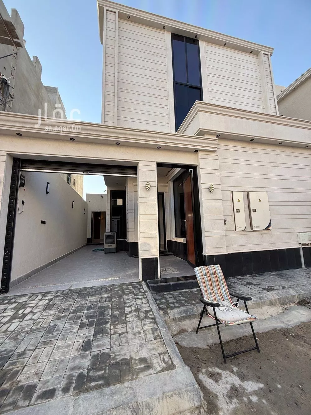 فيلا 5 غرف في النظيم 1