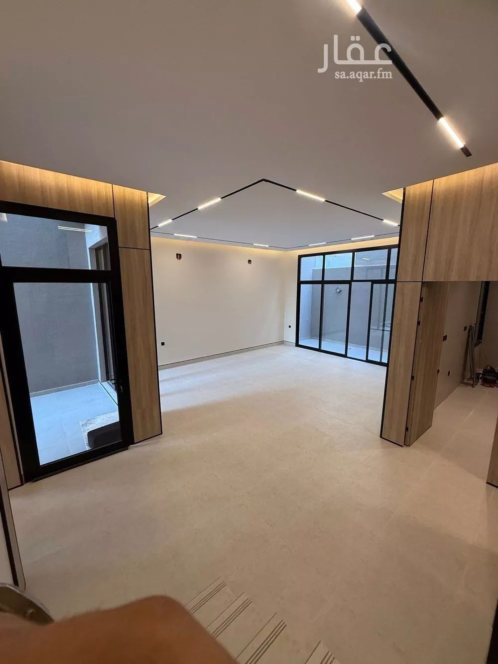 فيلا 7 غرف في النظيم 3