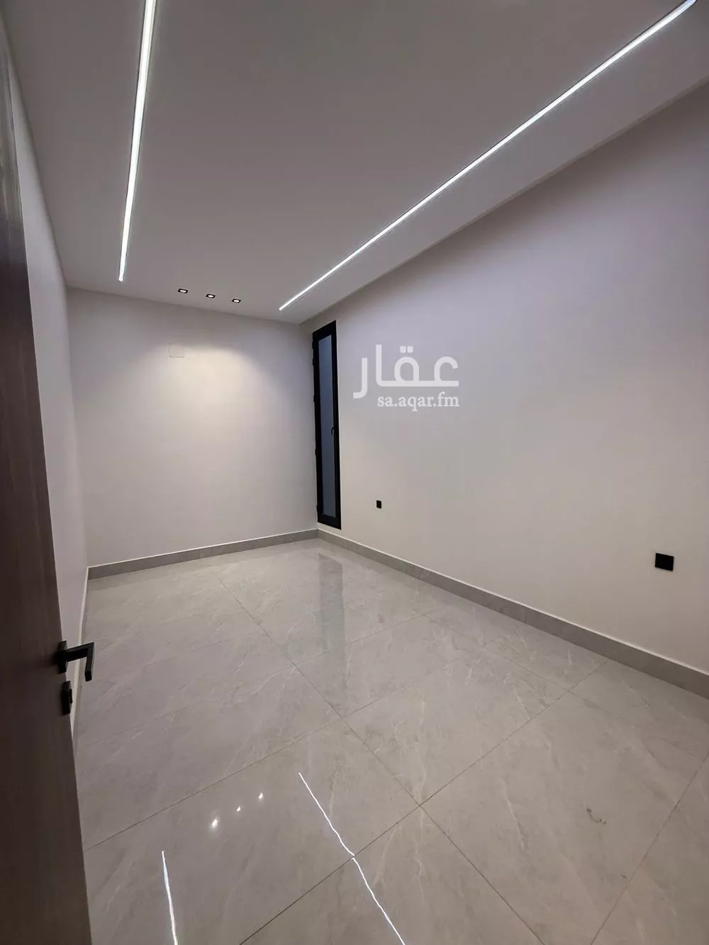 فيلا 5 غرف في النظيم 2