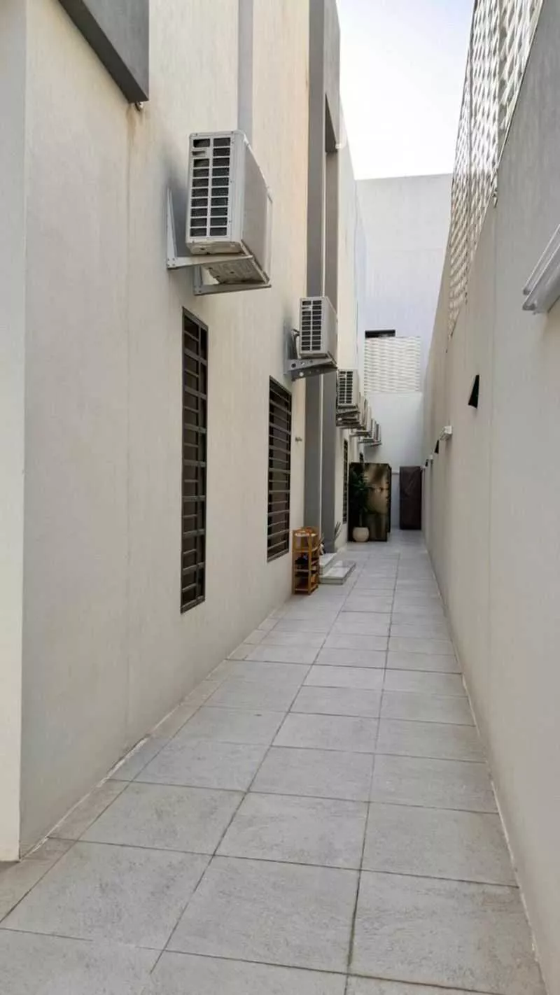 دور 5 غرف في عكاظ 5