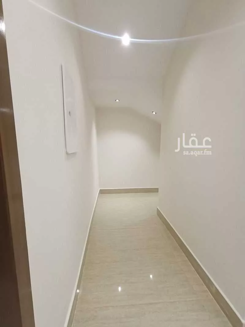 فيلا 5 غرف في طويق 3