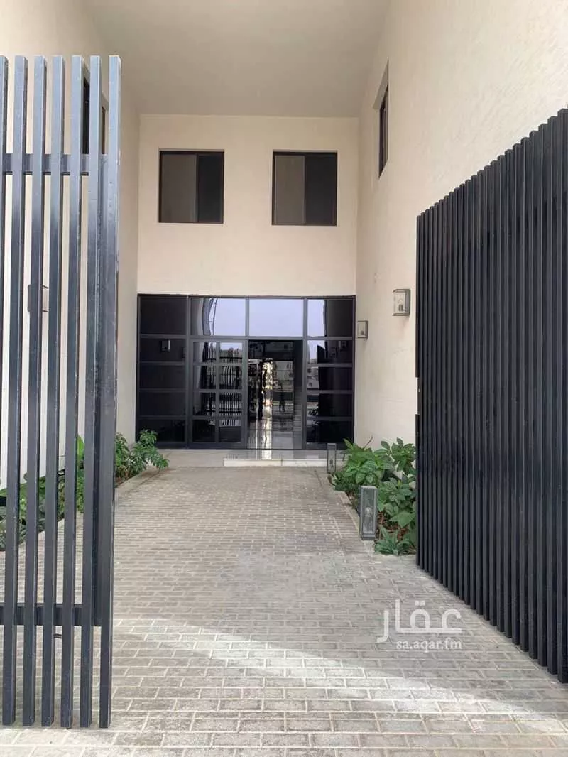 شقة 4 غرف في العارض 2