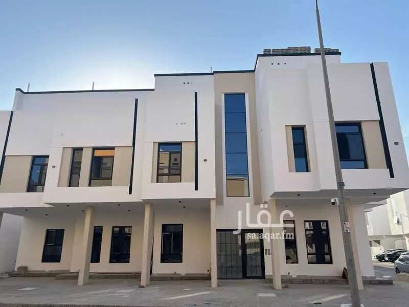 عمارة 623 م² في المدينة الرياضية 1