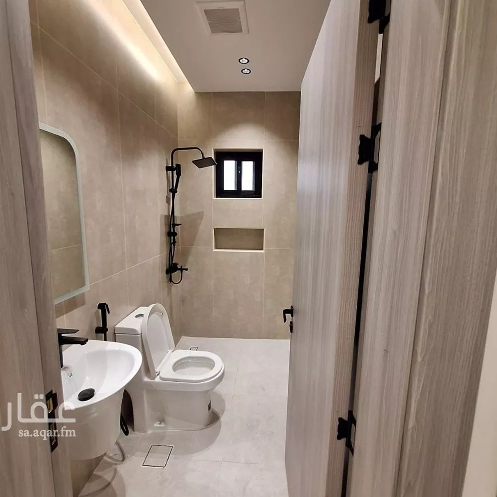 شقة 3 غرف في النزهة 2