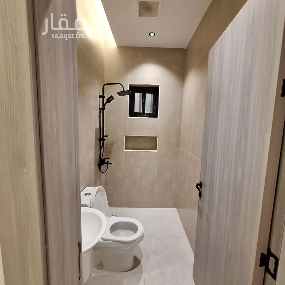 شقة 3 غرف في النزهة 1