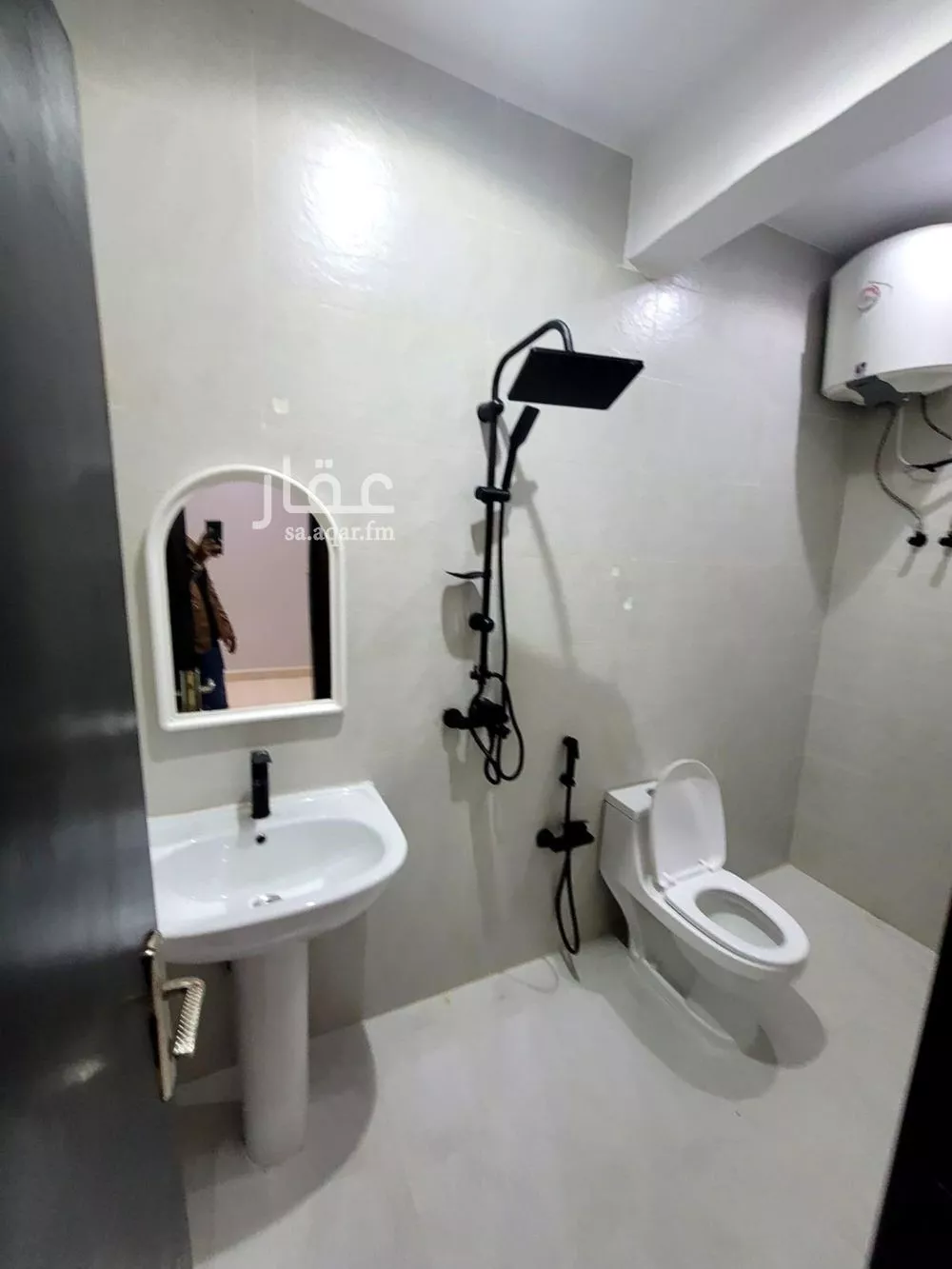 1 bedroom apartment in Al Rabie 3