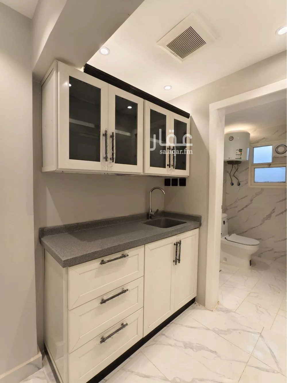 1 bedroom apartment in Ad Dhubbat 2