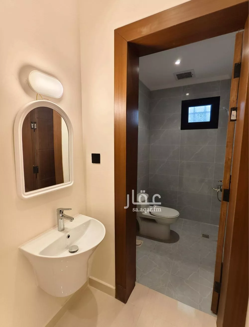 شقة 3 غرف في الروضة 5