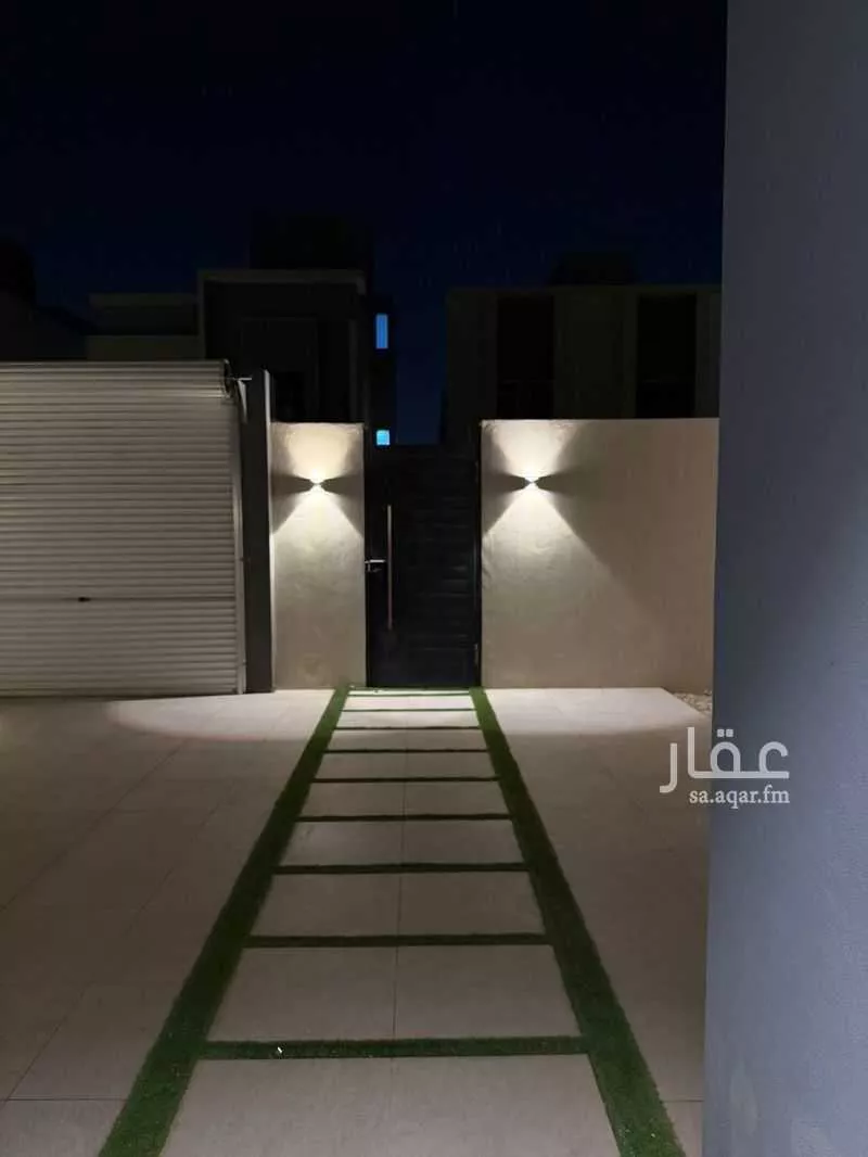 فيلا 5 غرف في عكاظ 1