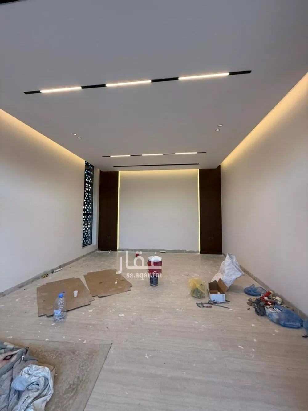 فيلا 7 غرف في المهدية 5