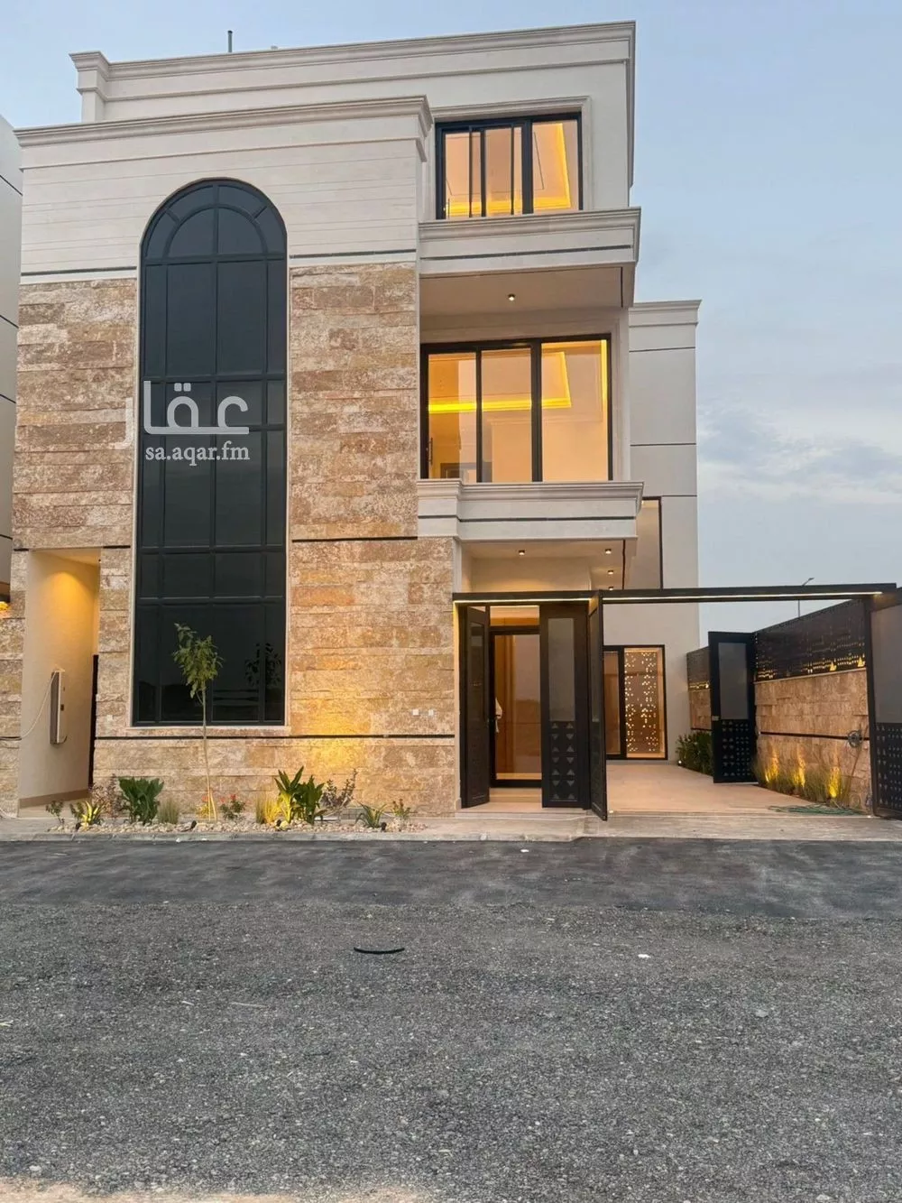 فيلا 7 غرف في المهدية 2