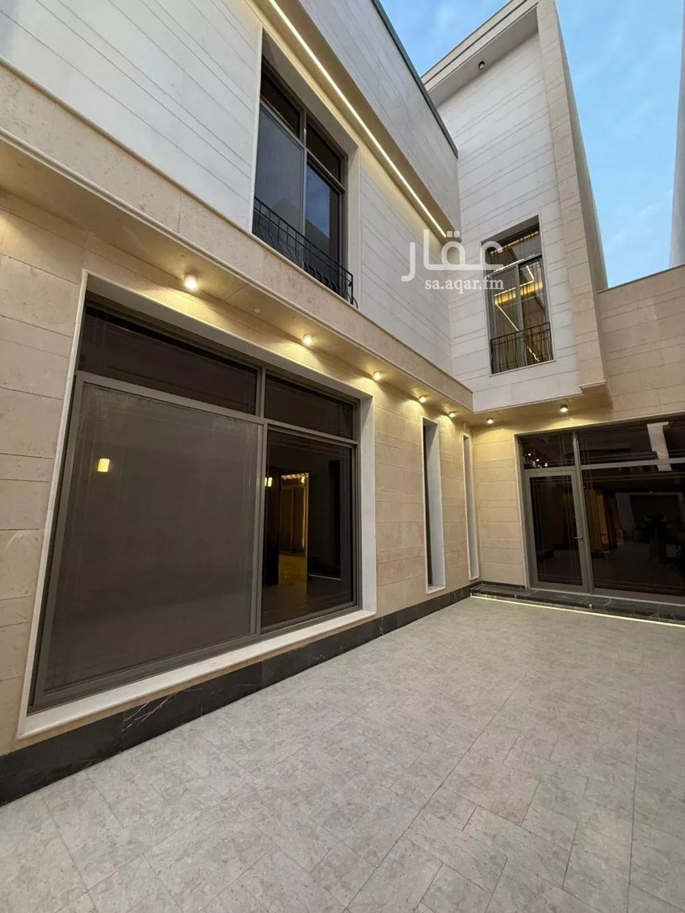 فيلا 7 غرف في المهدية 4