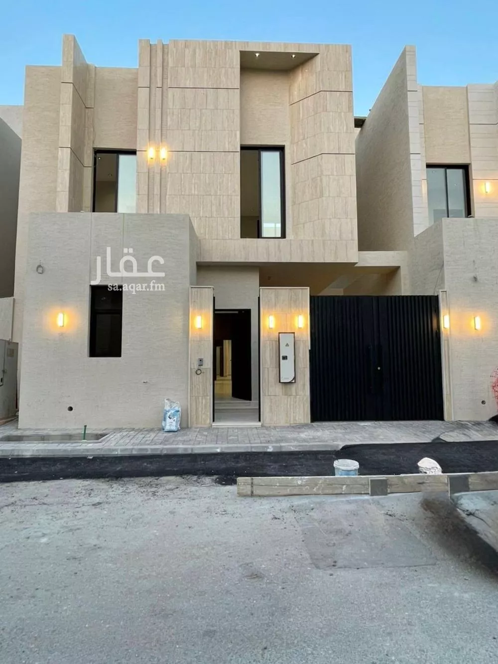 8 bedroom villa in Al Mahdiyyah 3