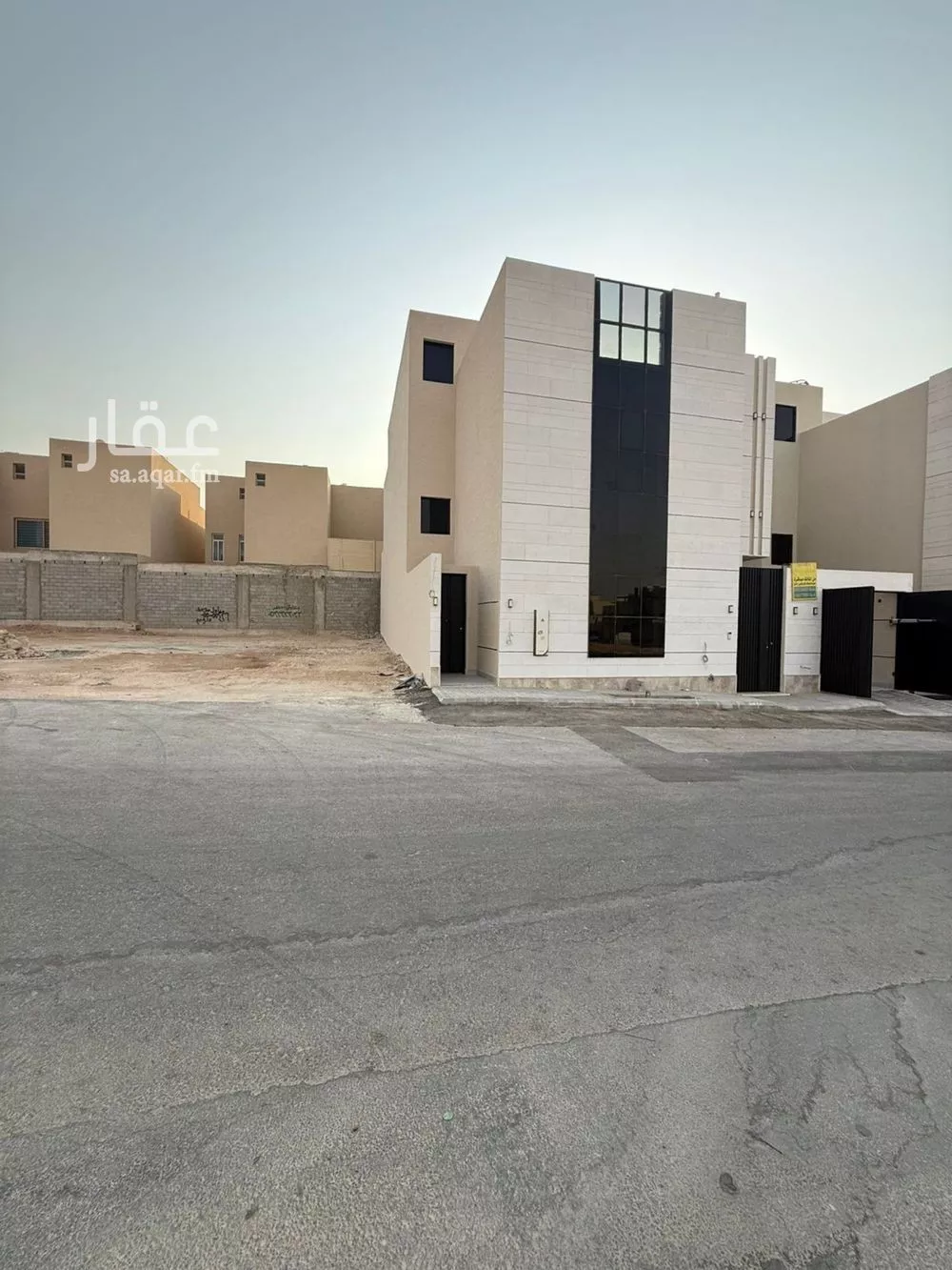 فيلا 8 غرف في المهدية 1