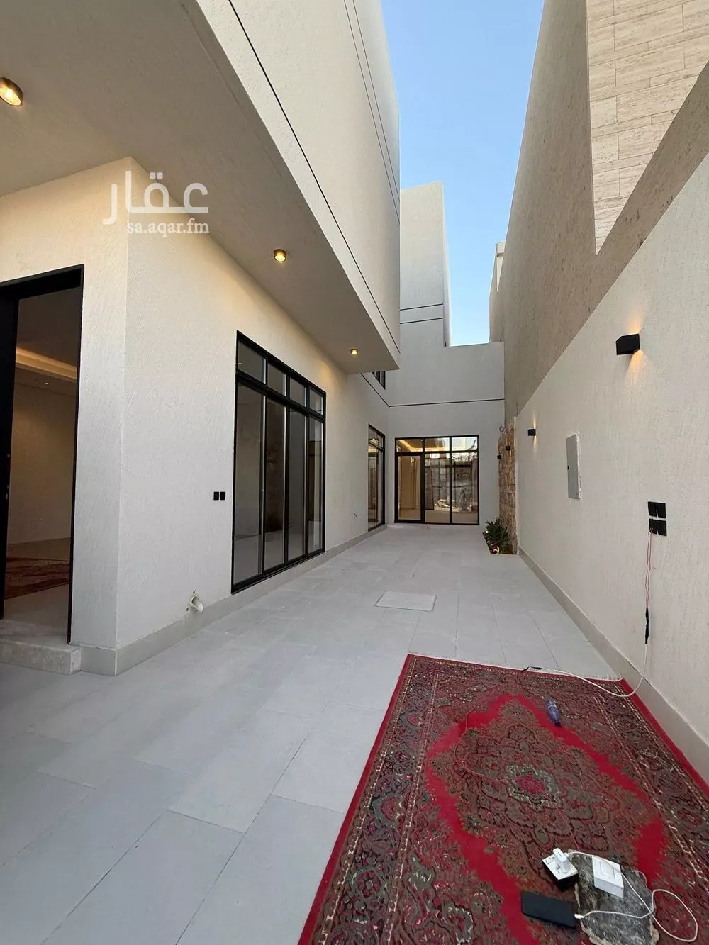 فيلا 7 غرف في المهدية 5