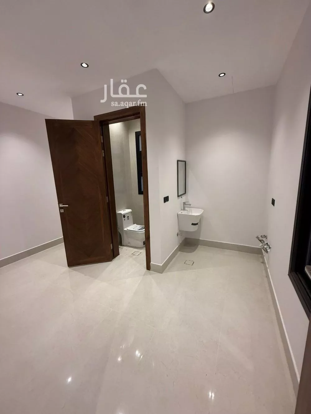 7 bedroom villa in Al Mahdiyyah, Riyadh 25