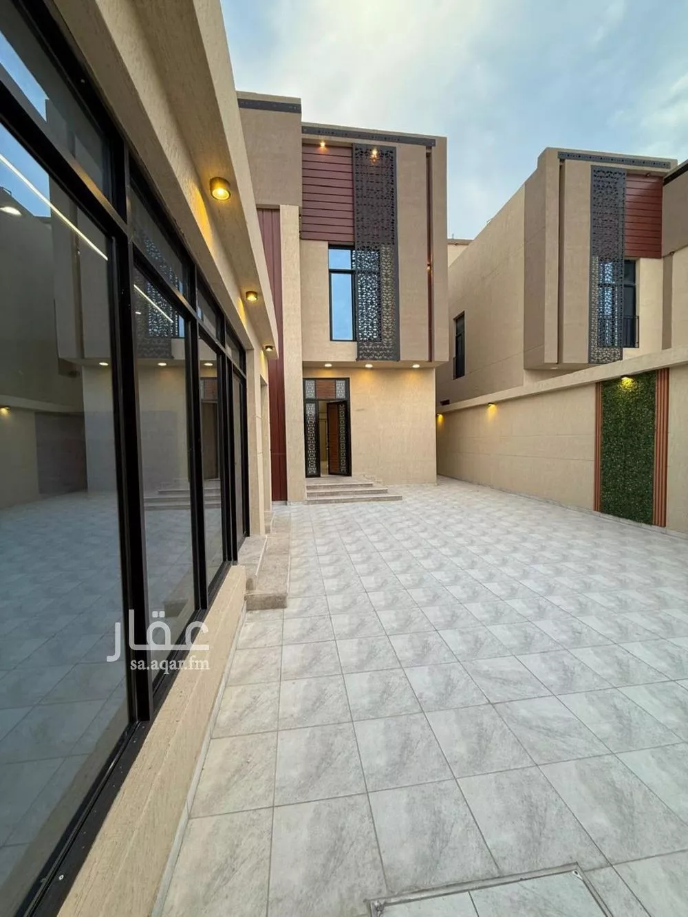 6 bedroom villa in Al Amanah 2