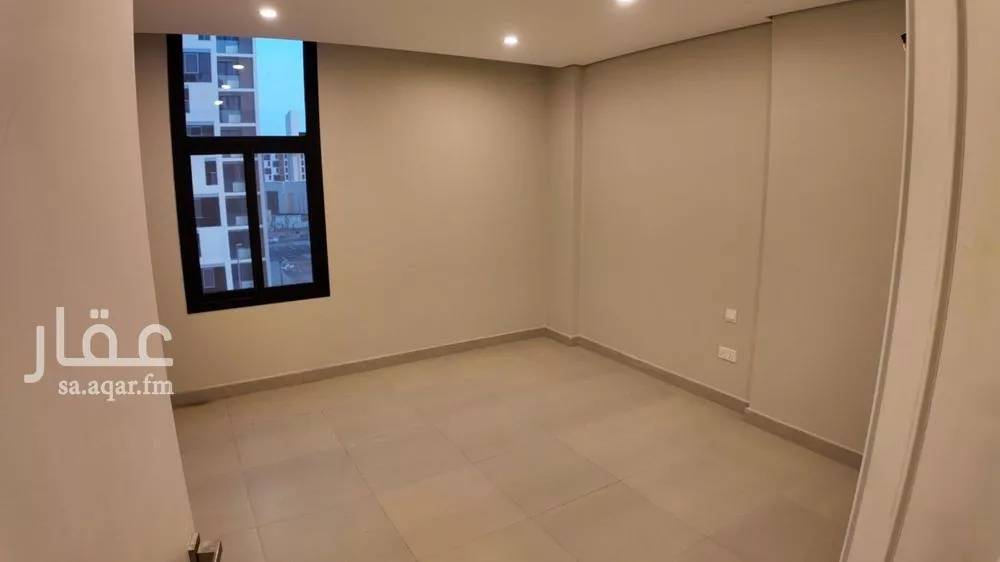 شقة 6 غرف في الحمدانية 2