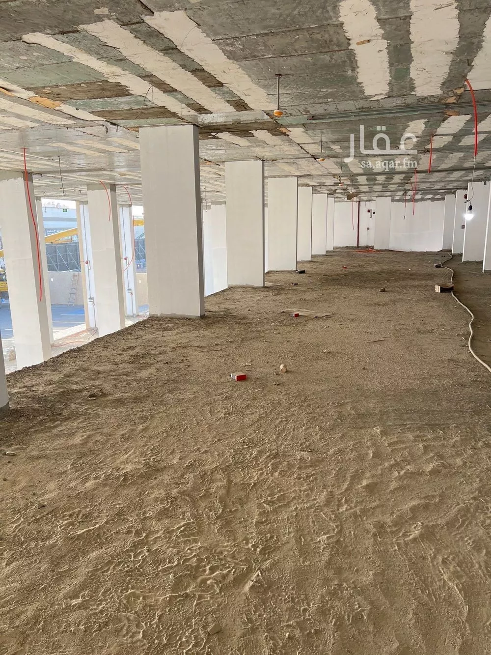 محل 150 م² في المصانع 5