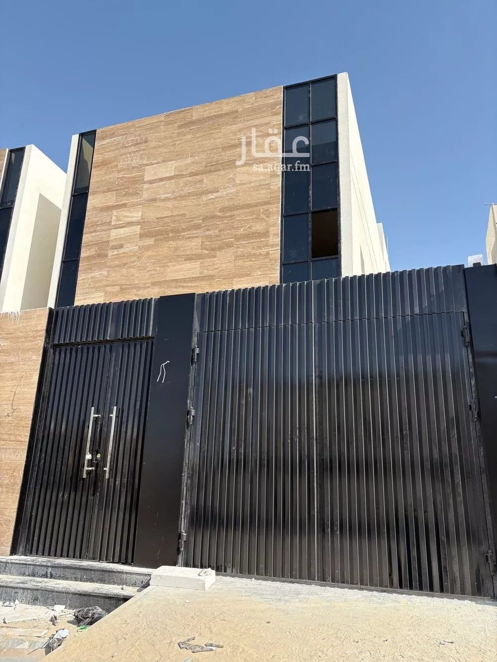 فيلا 6 غرف في ضاحية الملك فهد 3