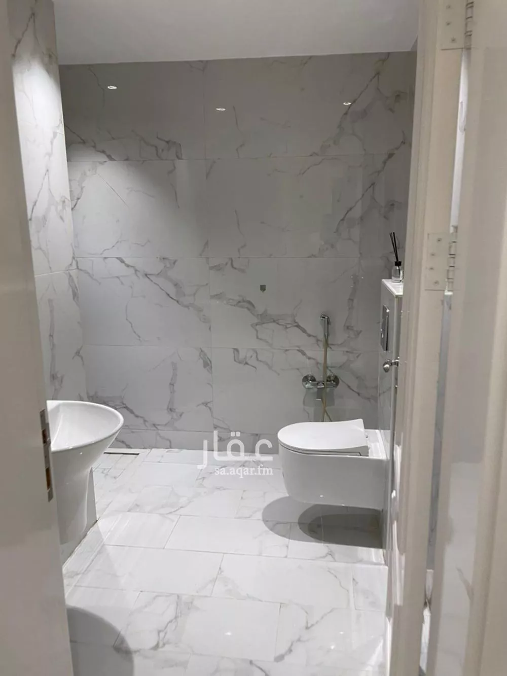 شقة 3 غرف في الياسمين 5