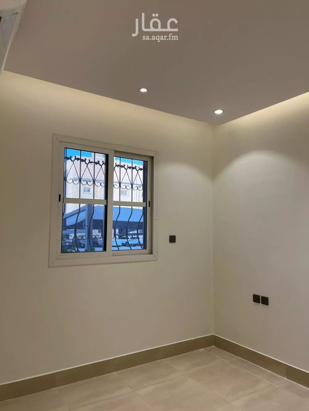 شقة 3 غرف في الملقا 1