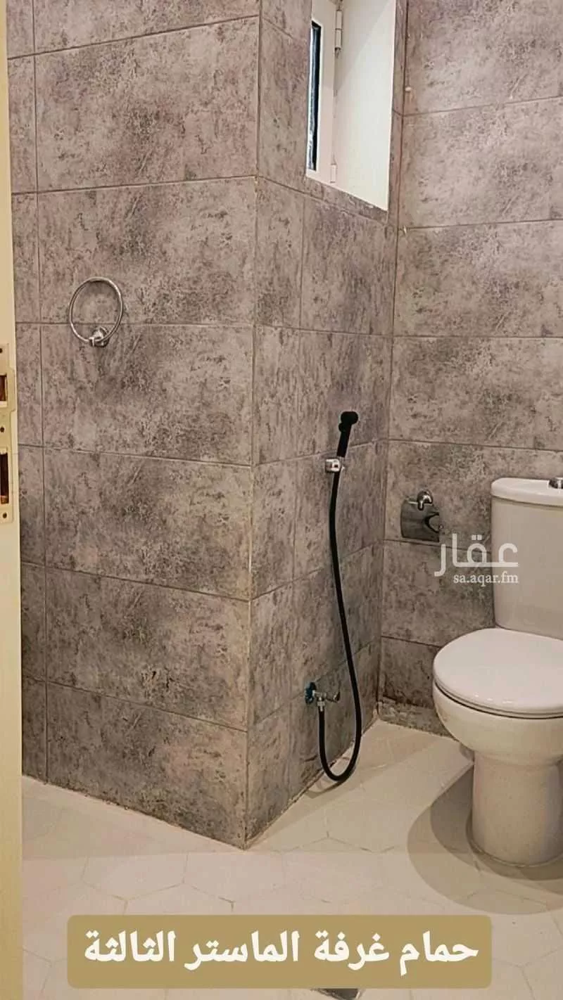5 bedroom villa in Al Buhairah, Eastern Province 19